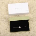 Van Cleef and Arpels Lucky Spring bracelet plum blossom - 图片 7