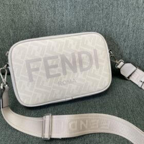 Fendi 020