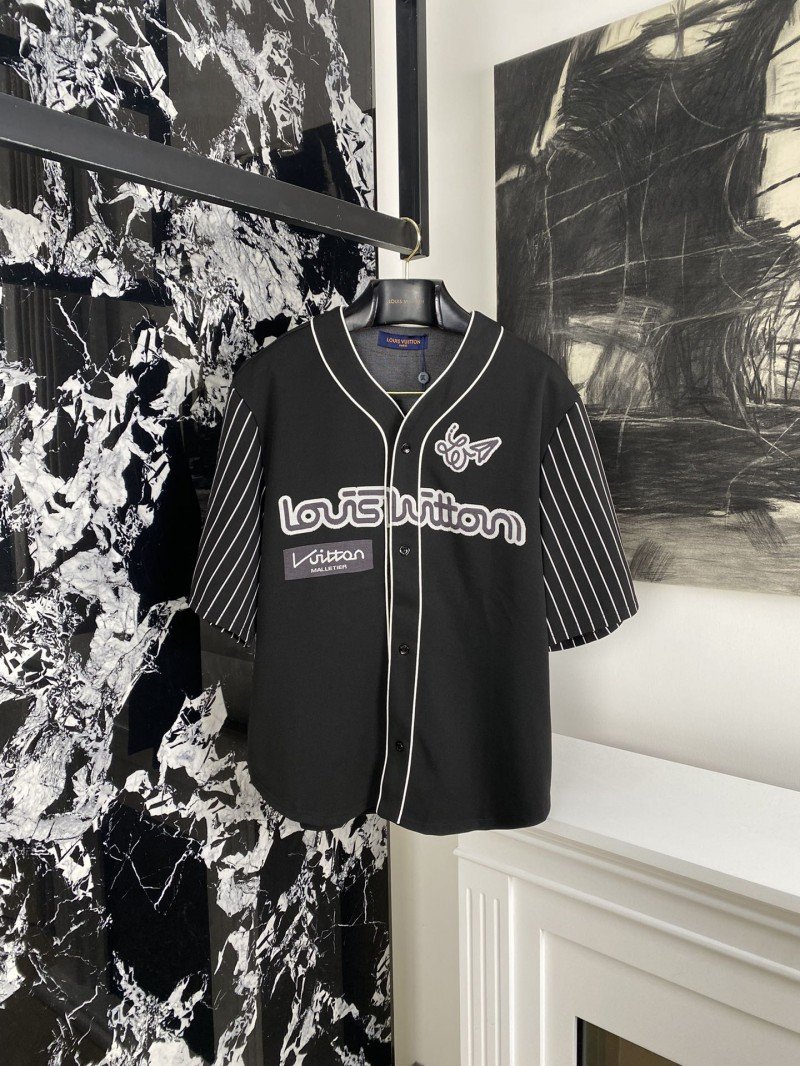 1-128-1.jpg LV Appliqu??d Baseball Short Sleeve Shirt - 图片 1