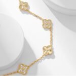 Van Cleef and Arpels Vintage Alhambra long necklace 20 motifs - 图片 4