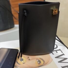 Loewe 011