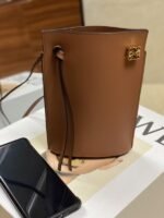 Loewe 012