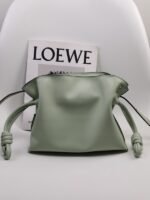 Loewe 053
