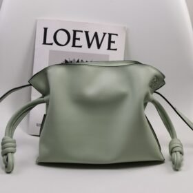 Loewe 053