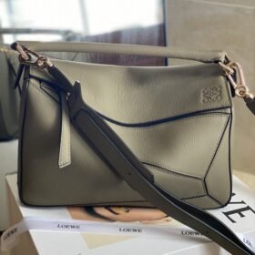 Loewe 148