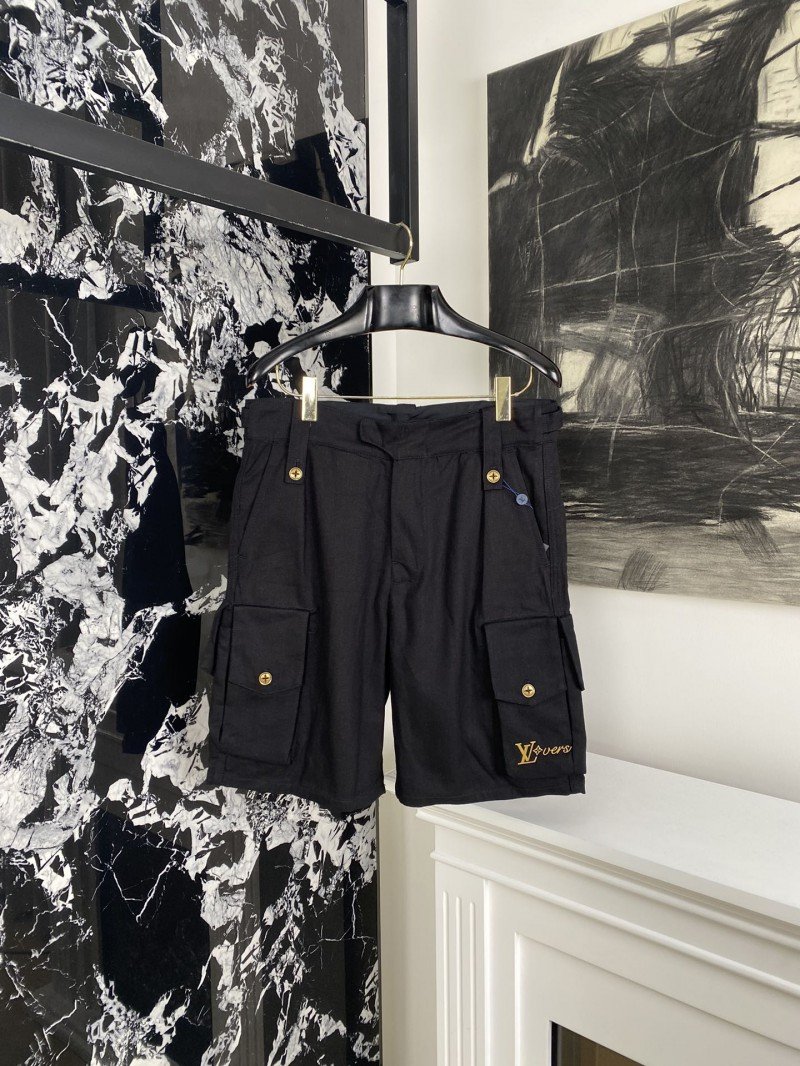 1-157-1.jpg LV Metallic Label Multi-Pocket Shorts - 图片 1