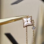 LOUIS VUITTON Color Blossom BB Star Pendant - 图片 3