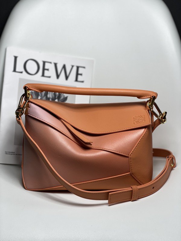 1-1611.jpg Loewe 213 - 图片 1