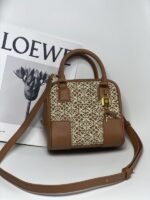 Loewe 218