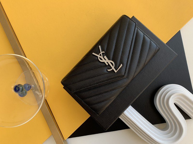 1-1746.jpg YSL 065 - 图片 1