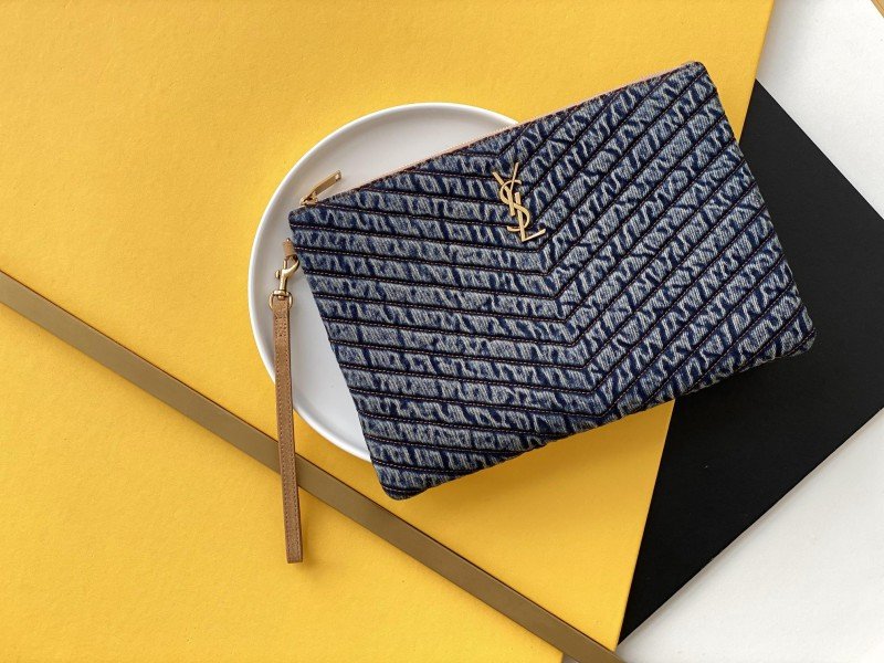 1-1754.jpg YSL 074 - 图片 1