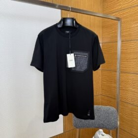 Fendi Pocket Zipper Decorated Cotton Short-Sleeve T-Shirt 1