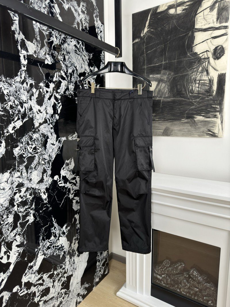 1-213-1.jpg Prada Nylon Work Pants 2 - 图片 1