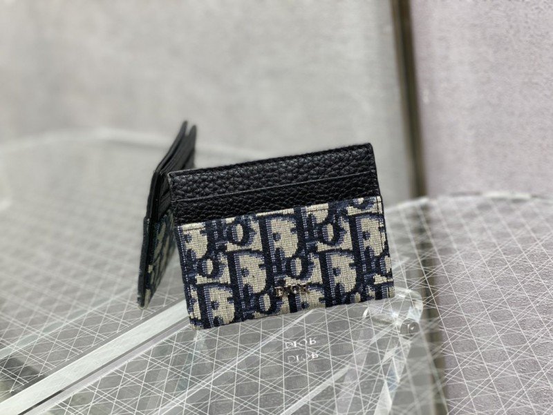 1-2335.jpg Dior 004 - 图片 1
