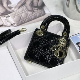 Dior 050