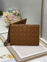 Dior 069
