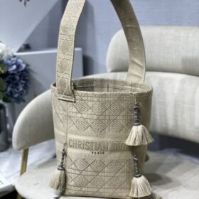 Dior 131