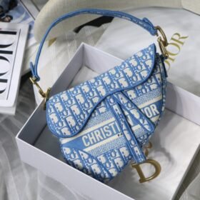 Dior 136