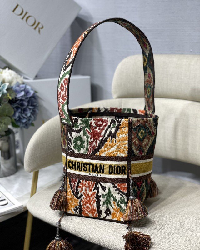 1-2464.jpg Dior 138 - 图片 1