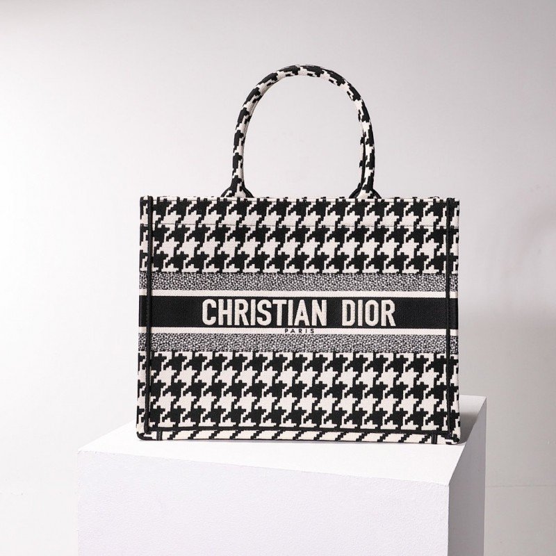 1-2510.jpg Dior 184 - 图片 1