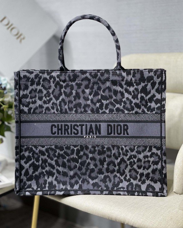 1-2520.jpg Dior 194 - 图片 1