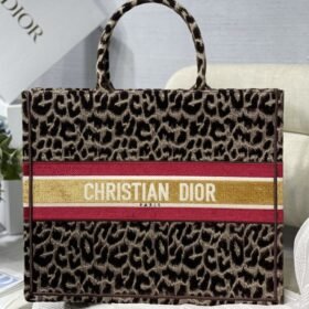 Dior 229
