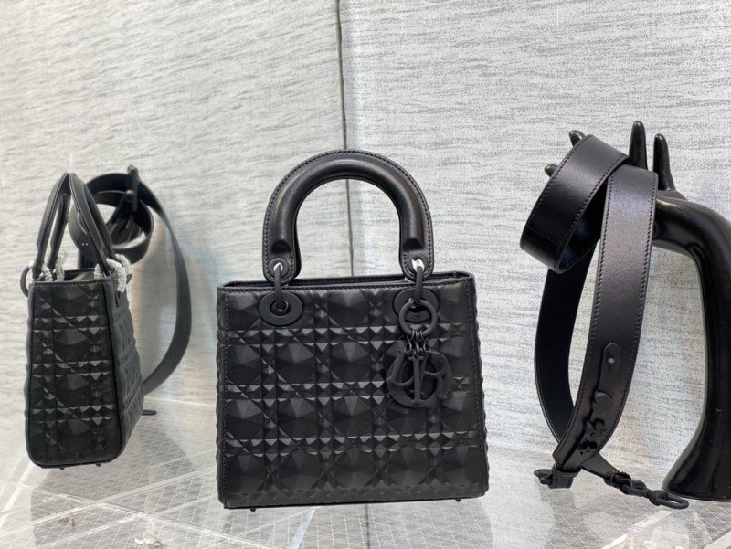 1-2567.jpg Dior 241 - 图片 1