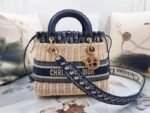 Dior 242