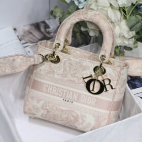 Dior 262
