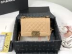 Chanel 018