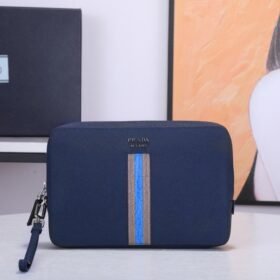 Prada 075