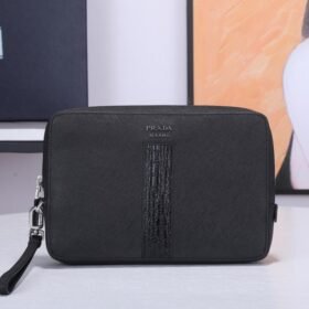 Prada 077