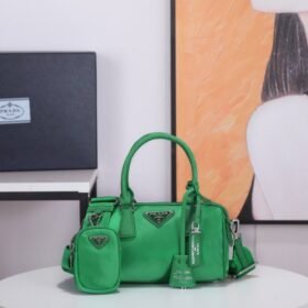 Prada 082