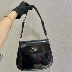 Prada 152