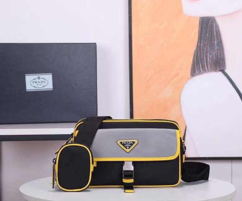 1-3186.jpg Prada 162 - 图片 1