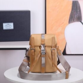 Prada 216