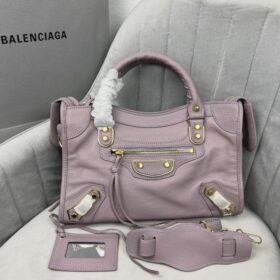 Balenciaga 010