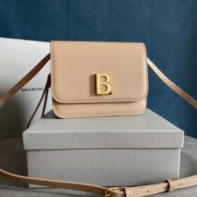 Balenciaga 040