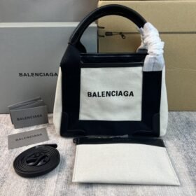Balenciaga 067