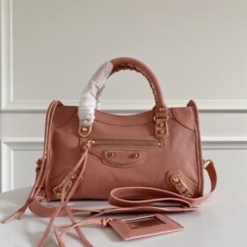 Balenciaga 073