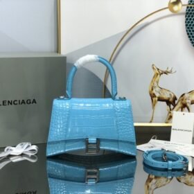 Balenciaga 104