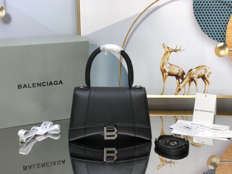 1-3369.jpg Balenciaga 106 - 图片 1