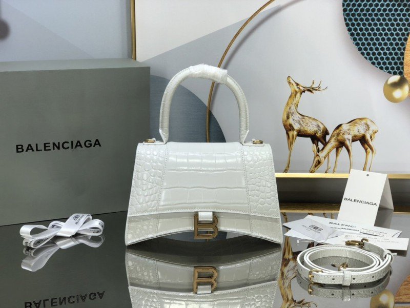 1-3371.jpg Balenciaga 108 - 图片 1
