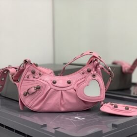 Balenciaga 129