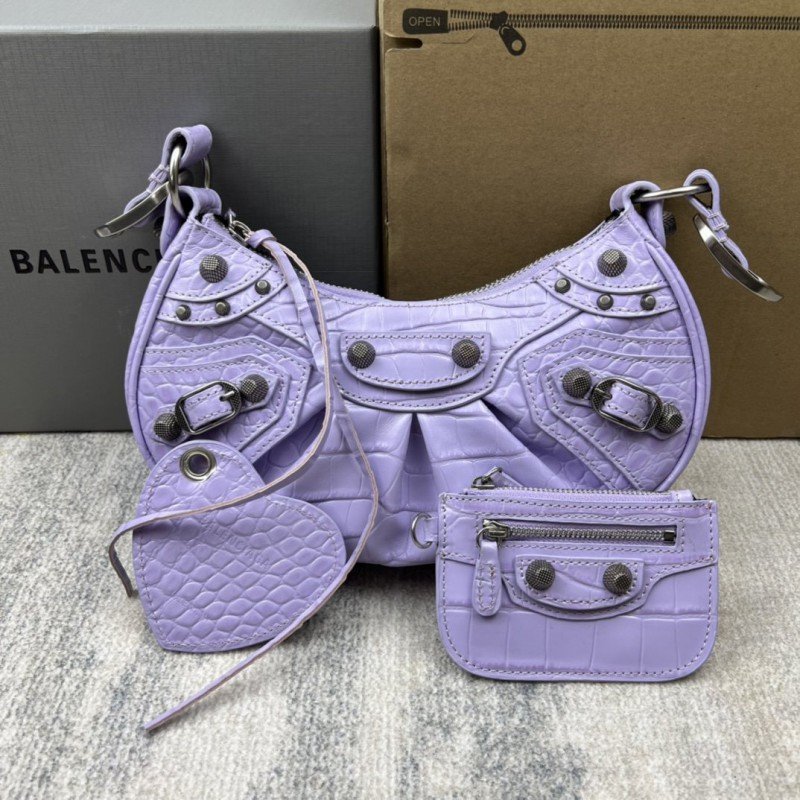 1-3395.jpg Balenciaga 132 - 图片 1