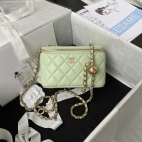 Chanel 230