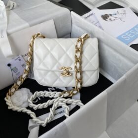 Chanel 284