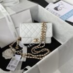 Chanel 318