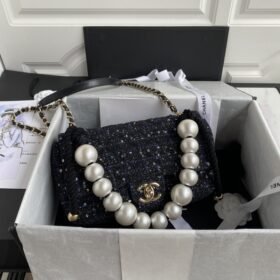Chanel 380