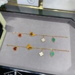 Van Cleef and Arpels Lucky Alhambra bracelet 4 motifs - 图片 4